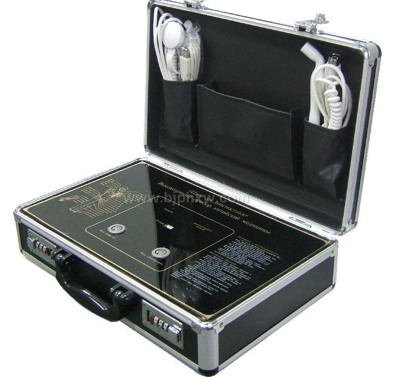 2010年最新款中醫(yī)經(jīng)絡(luò)檢測儀（綠康制造）