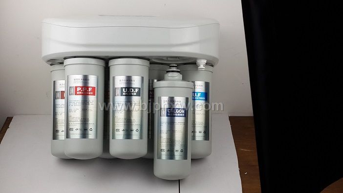 沒(méi)有售后的家用凈水器  卡接活水機(jī)