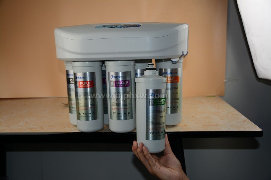 卡接家用凈水器  沒(méi)有售后 不用電 保留水中礦物質(zhì) 源頭廠家
