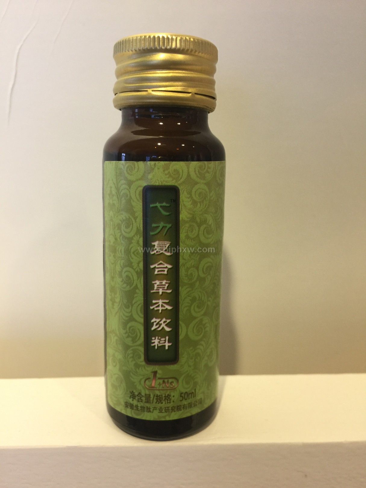 弋力復(fù)合草本飲料