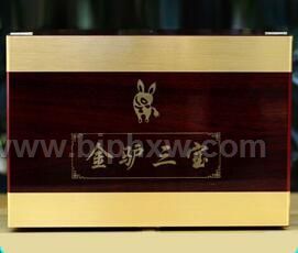 金驢三寶新疆巴里坤驢奶粉