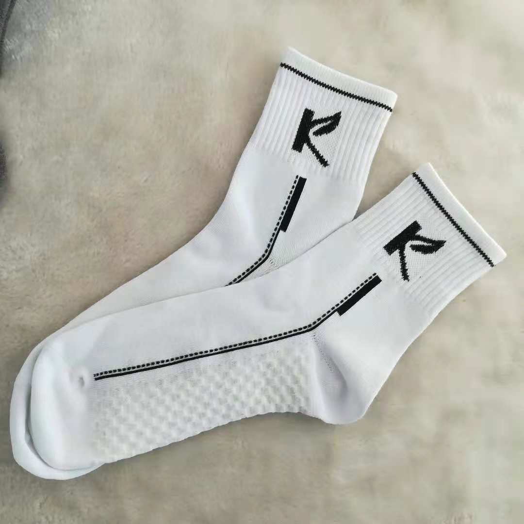 低價批發(fā)純棉石墨烯男女襪彈性大